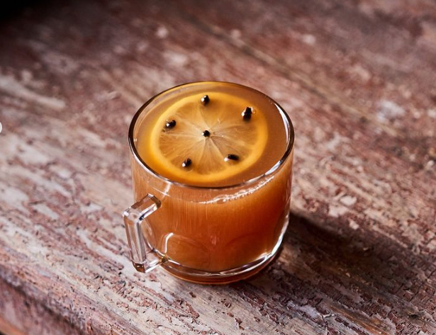 Winter Gin Hot Toddy